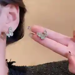Серьги пусеты Бабочки