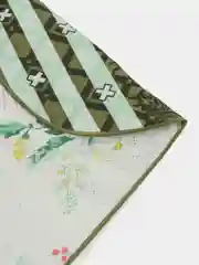 Зеленый покрывало 2х стороннее ,Размер - 180/220 , Состав ткани - хлопок 80% и полиэстер 20%