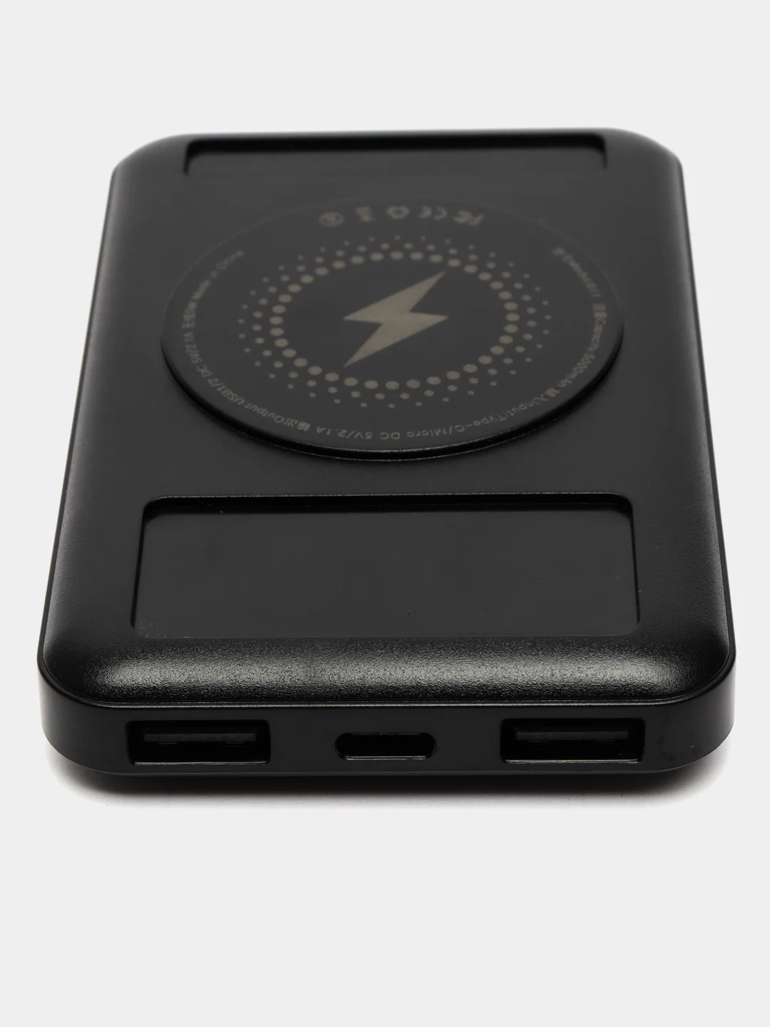 Черный повербанк с беспроводной зарядкой Power bank В11, 5000 mah аккумулятор Demaco