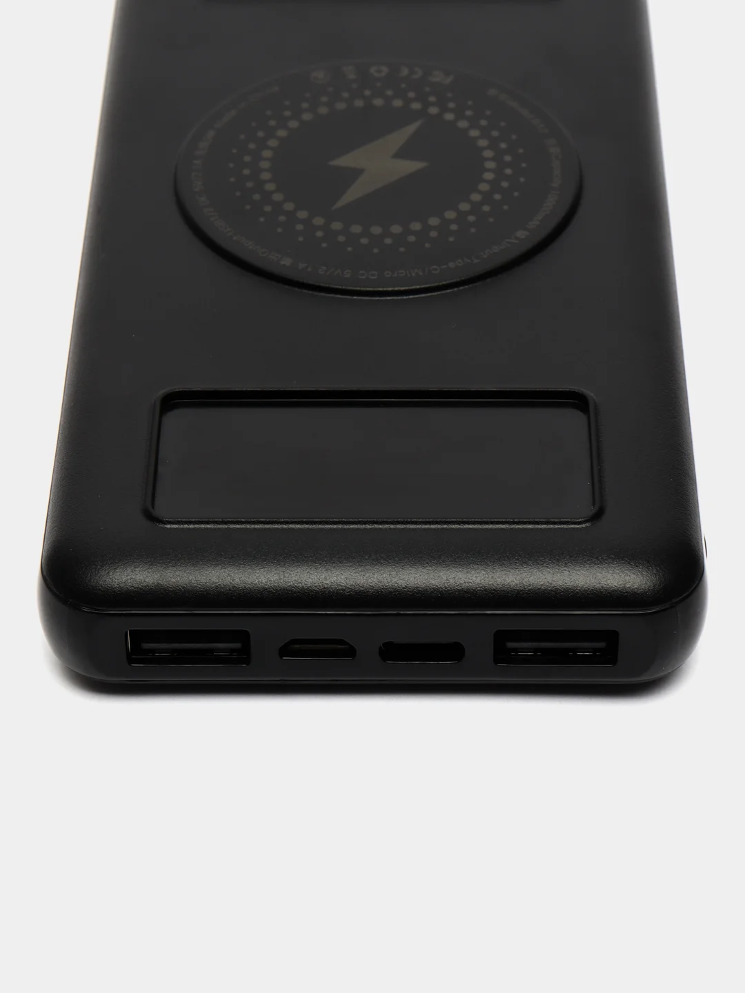 Черный повербанк с беспроводной зарядкой Power bank В12, 10000 mah аккумулятор Demaco