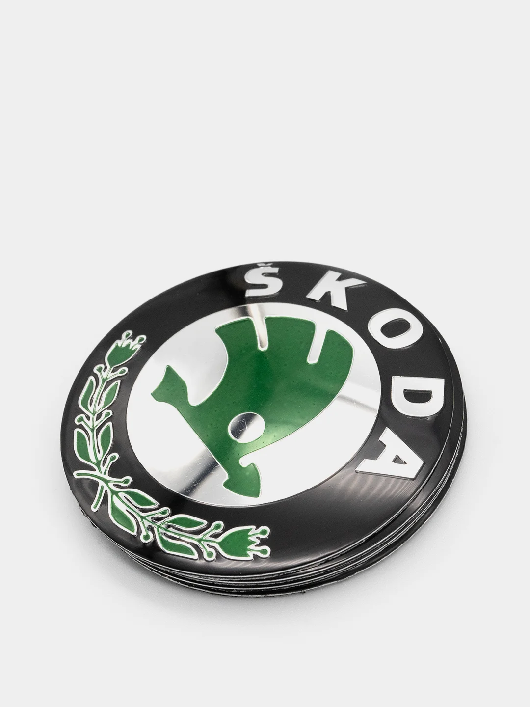Бирюзовый наклейки на диски, колпаки Skoda сферические, изогнутые, 56-65 мм, 4 штуки