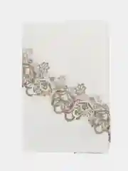 Карамельный скатерть тефлоновая на круглый стол,Диаметр скатерти - 180 см. Кружева по всему периметру