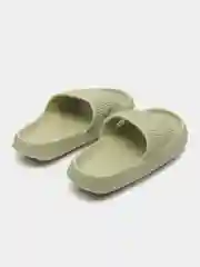 Белый шлепанцы