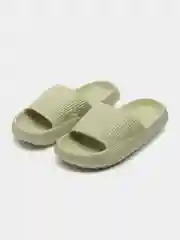 Белый шлепанцы
