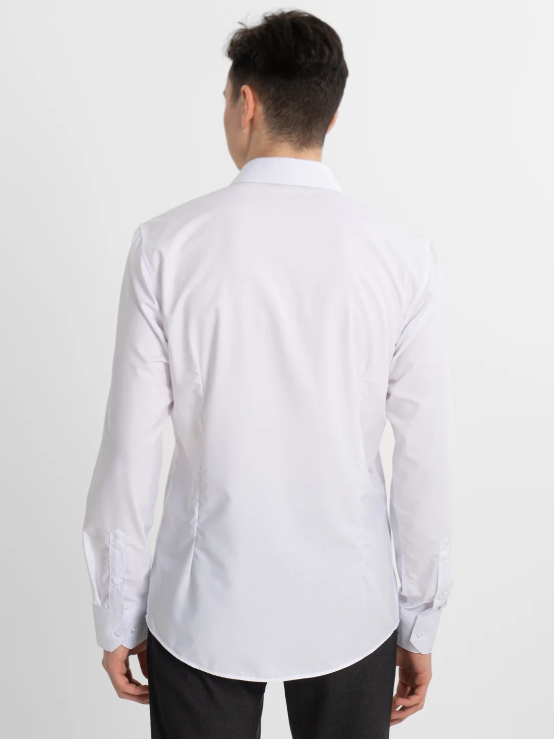Рубашка классическая белая с длинным рукавом, приталенная Slim fit торжественная