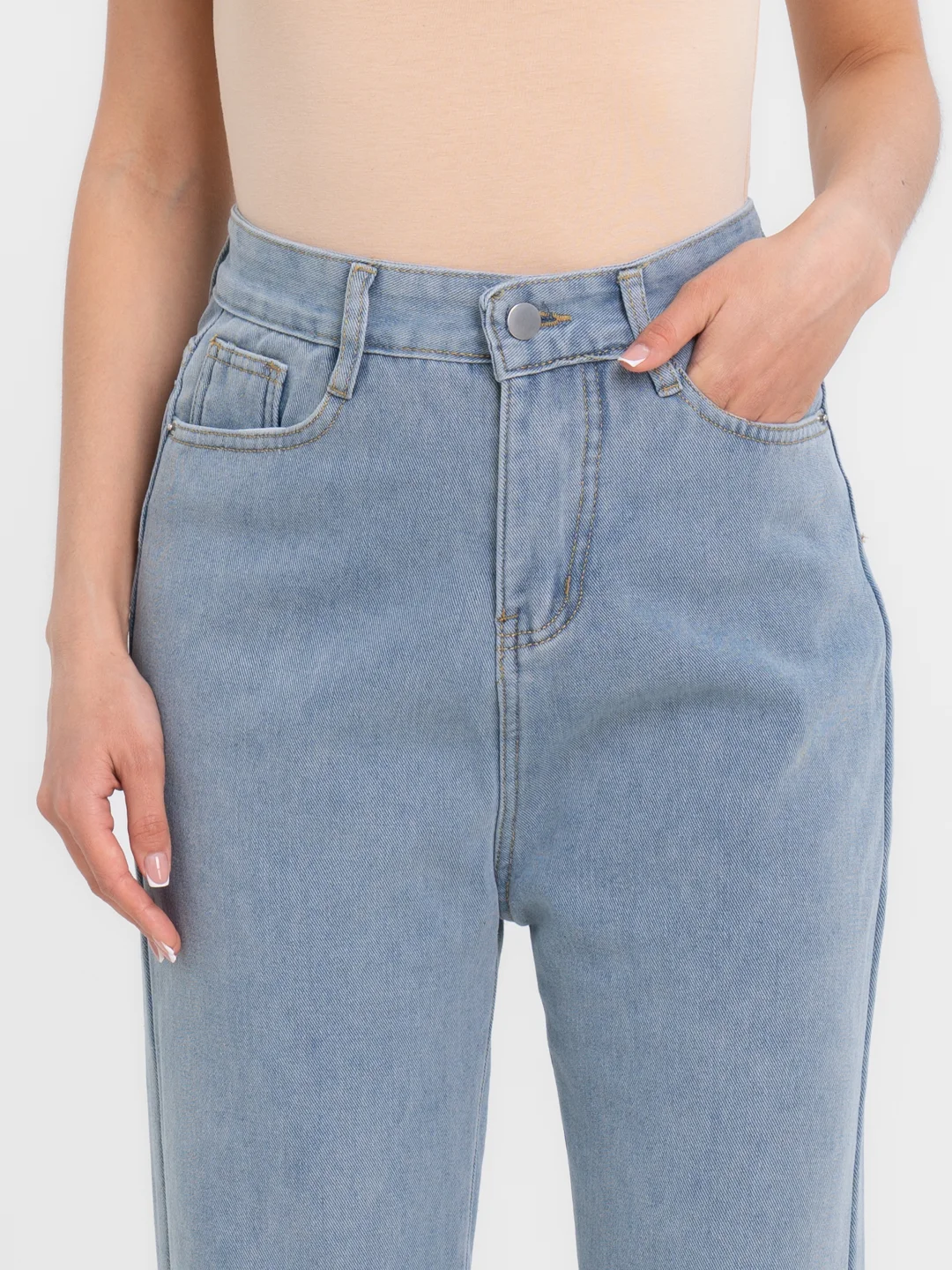 Светло-синий джинсы Bershka