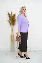 Лавандовый женский костюм жакет с юбкой