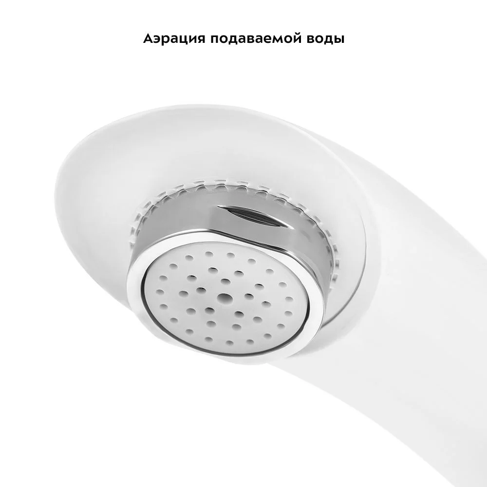 Белый проточный водонагреватель Kitfort КТ-4027
