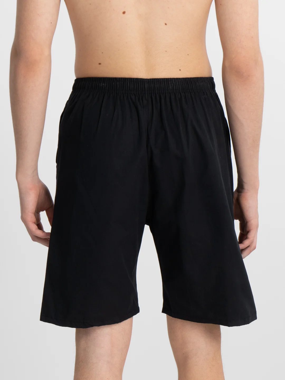 Черный trendd / Шорты базовые Unisex с карманами и эластичной талией