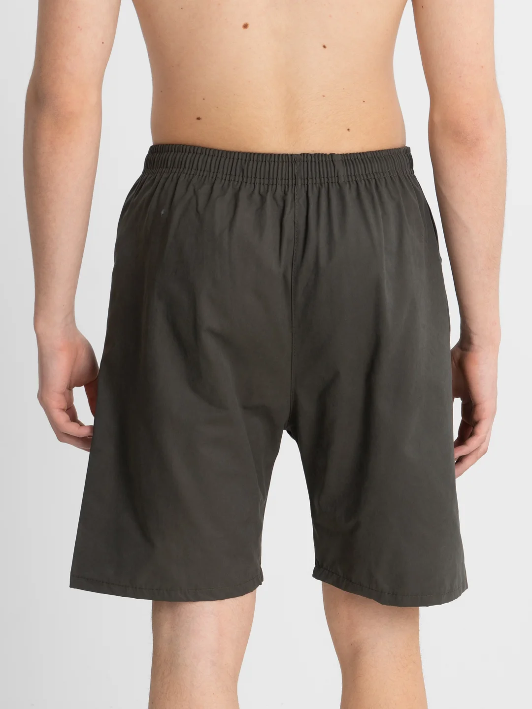 Зелёный хаки trendd / Шорты базовые Unisex с карманами и эластичной талией