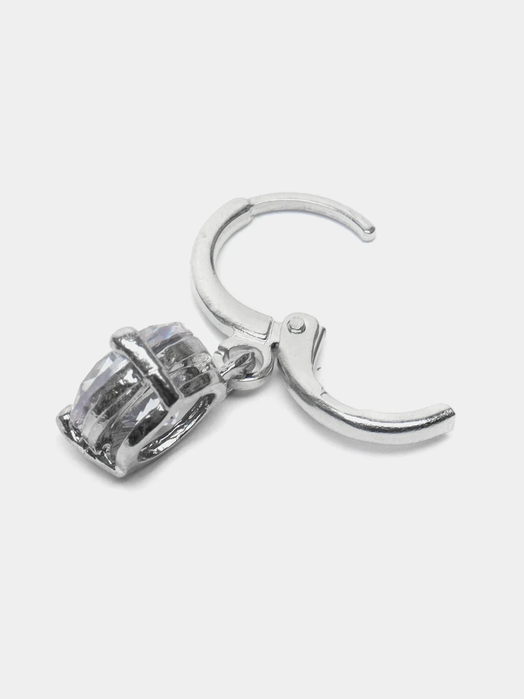 Серебряный комплект украшений Ruby. Женские серьги и цепочка с подвеской