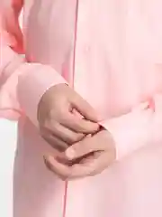 Розовый рубашка