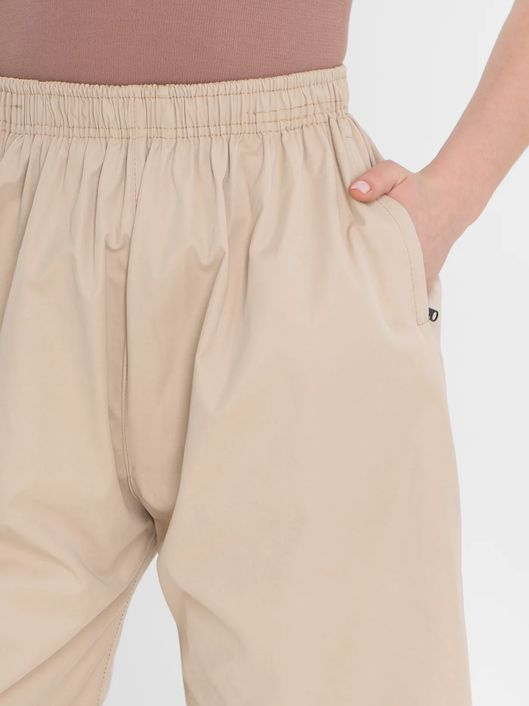 Бежевый trendd / Шорты базовые Unisex с карманами и эластичной талией