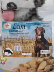 Сухой корм Grand Dog Lion с говядиной для собак крупных и средних пород 4,5 кг