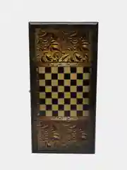 Нарды "Лев и тигр", деревянная доска 40 x 40 см, с полем для игры в шашки