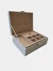 Шкатулка для хранения ювелирных украшений