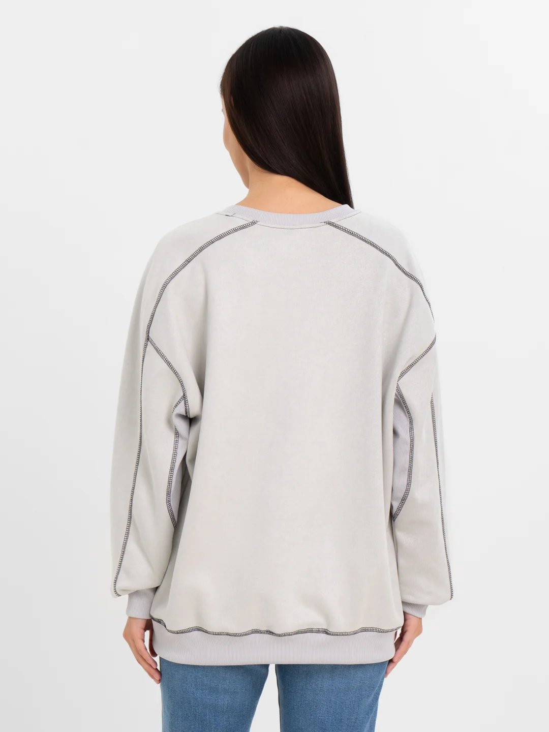 Oversized свитшот женский с винтажным эффектом и швами наружу