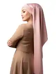 Розовый готовый платок из шелка