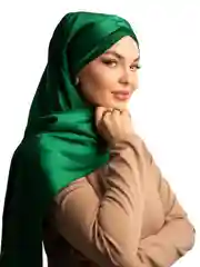 Зеленый готовый платок из шелка