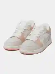 Бежевый кроссовки женские c логотипом Nika Air Jordan 1 low