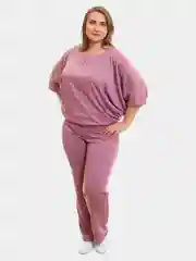 Коралловый женский костюм с рисунком