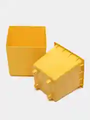 Желтый горшок квадратный пластиковый