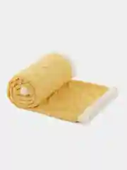 Желтый плед двухслойный теплый с узором, разных размеров и цветов