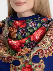 Аметистовый платок женский, в русском стиле, с бахрамой, с цветами