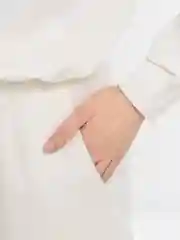 Белый женский спортивный костюм