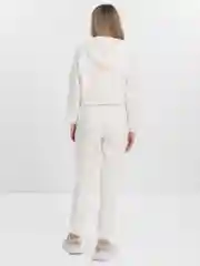 Белый женский спортивный костюм