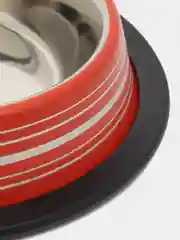 Красный миска металлическая на резинке для кошки и собак