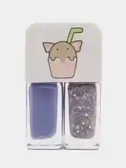 Сиреневый лак для ногтей двухцветный