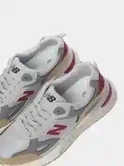 Кроссовки мужские