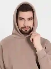 Бежевый мужской спортивный костюм на флисе