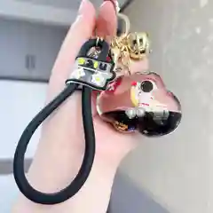 Серый брелок "Попа кота"  для рюкзака и ключей. Брелок Тетрис mini электронная игра
