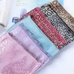 Фуксия косметичка