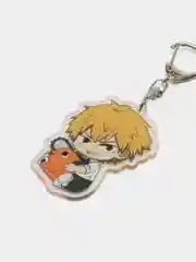 Желтый акриловый брелок с персонажами аниме "Человек-Бензопила" Chainsaw Man Anime