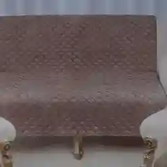 Коричневый покрывало (комплект ) на диван и 2 кресла,Ткань -верх велюр,низ-несползаемая ткань