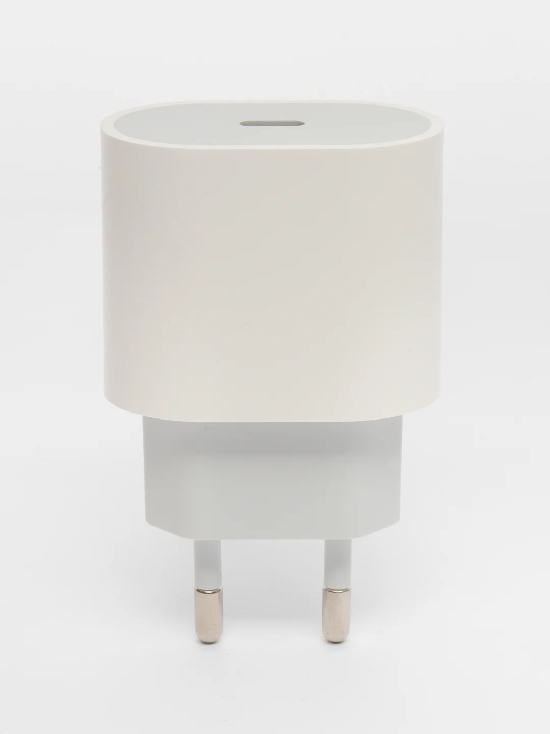 Зарядка для айфона, блок питания для телефона с выходом USB-C 20W, блoк Type-c, белый