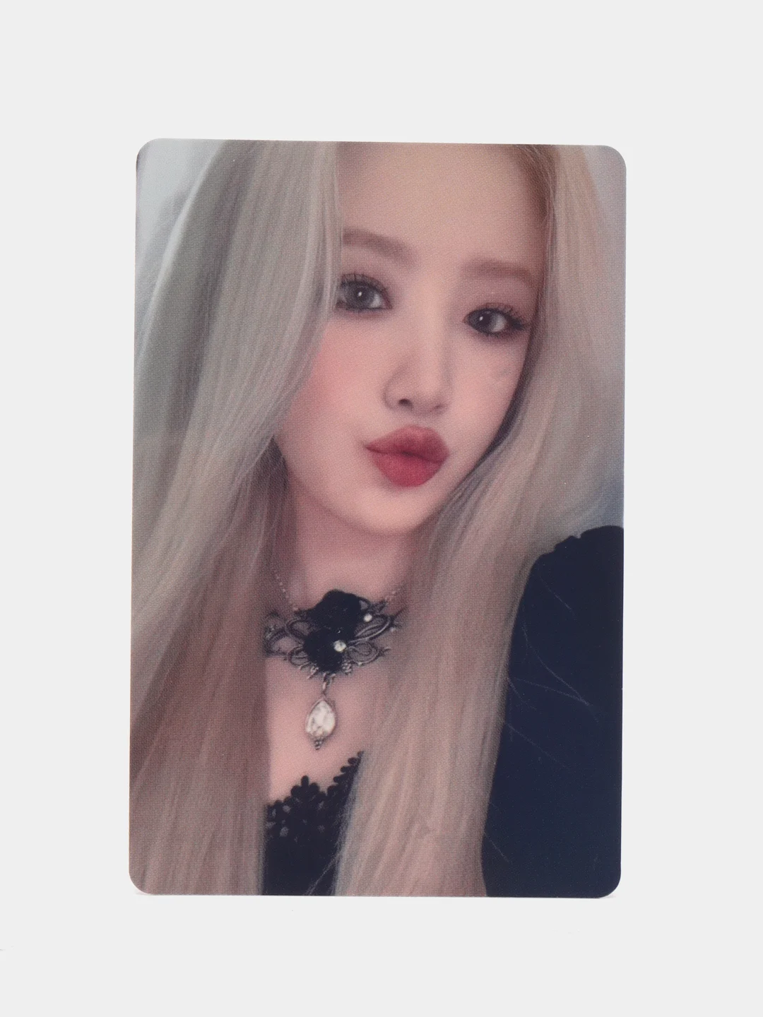 Красный карточки K-POP группы (G)I-DLE, голографические.К-поп.Джиайдл