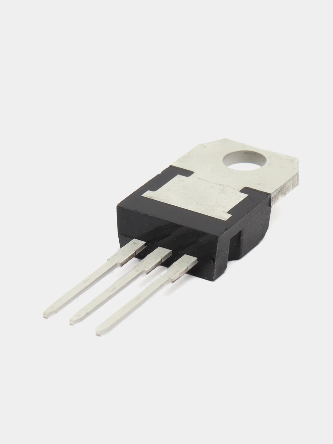 5 штук Микросхема LM317T TO-220 (STMicroelectromics)