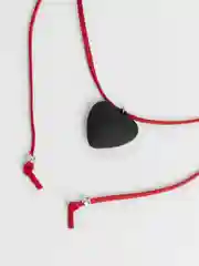 Бордовый чокер сердце на шнурке