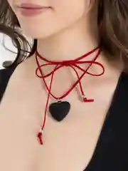 Бордовый чокер сердце на шнурке