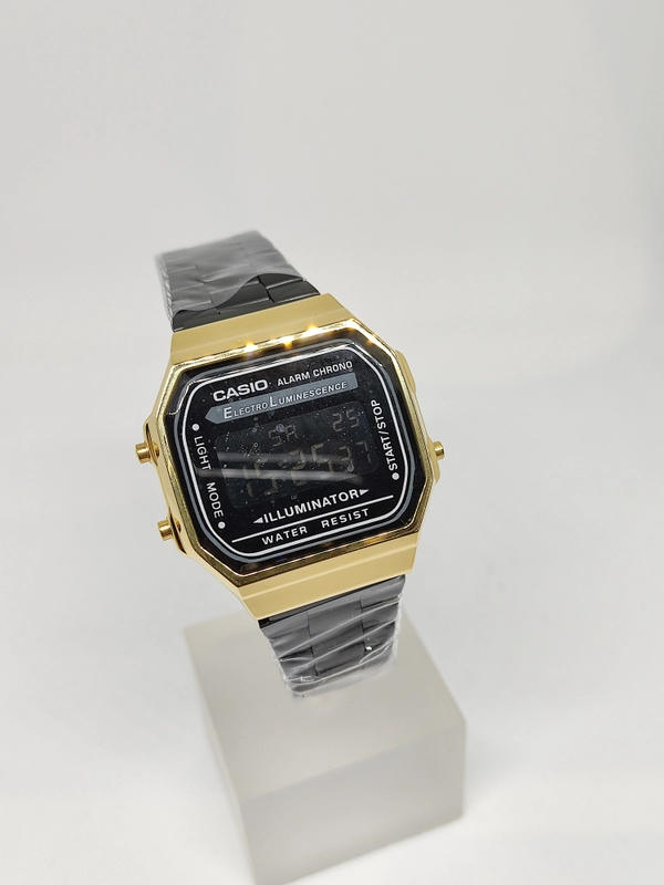 Часы электронные CASIO ретро