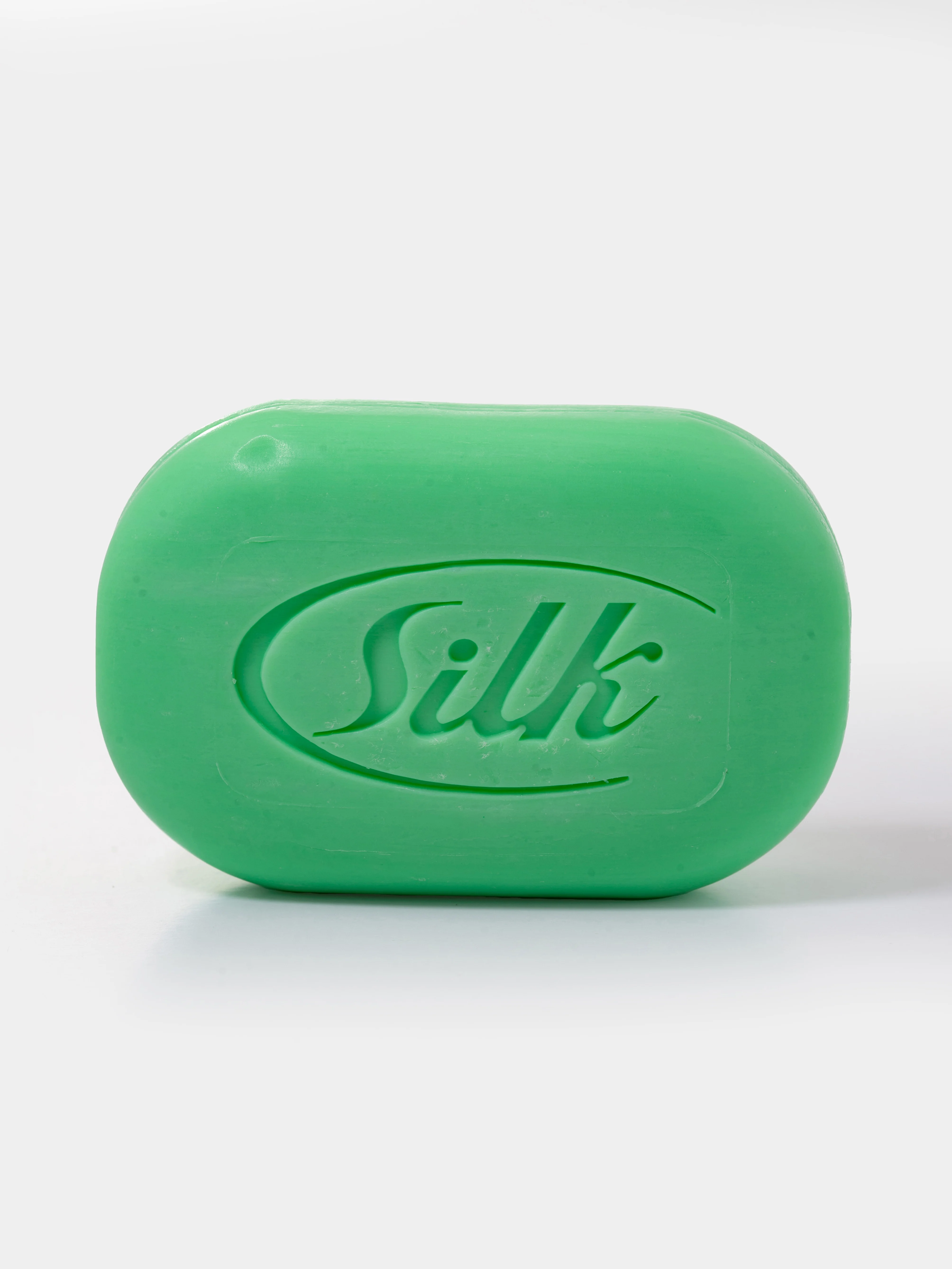 Silk 120 грамм мыло туалетное, с содержанием крема, олива, дерево ши, морские минералы, орхидея