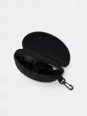 Черный очки солнцезащитные с футляром