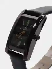 Черный женские кварцевые часы