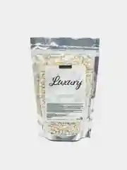 Пленочный воск для депиляции Luxury Touch, молочный
