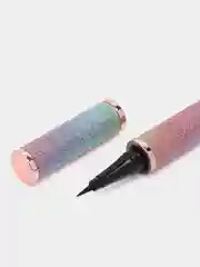 Черный подводка для глаз черная