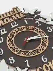 Часы   "Лучшей маме двух сокровищ"